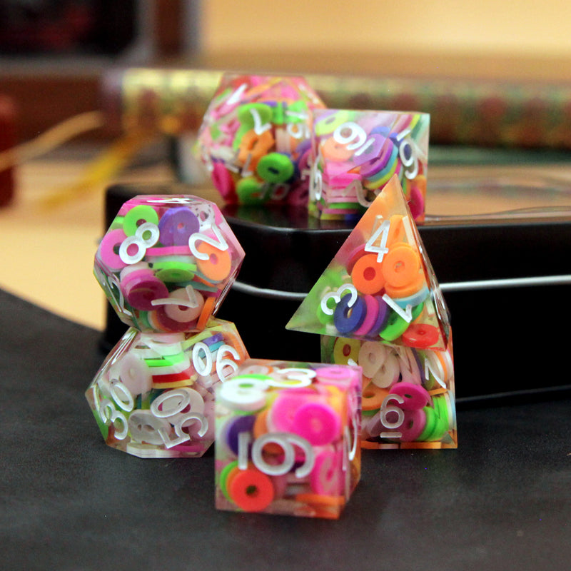 Rainbow Circle Fragment Filled Sharp Edge Resin 7pc Dice | Rollacrit