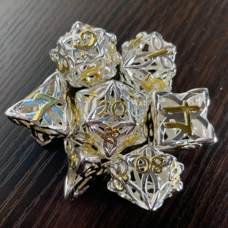 Celtic Knot Silver and Gold Metal 7pc Dice Set | Rollacrit
